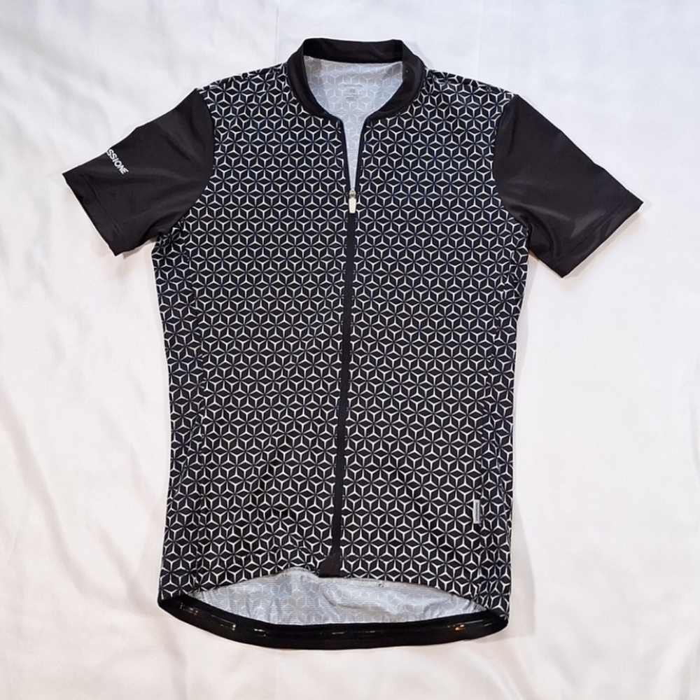 La passione shirt navy and white